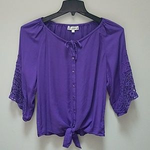New women lace tie blouse Large
